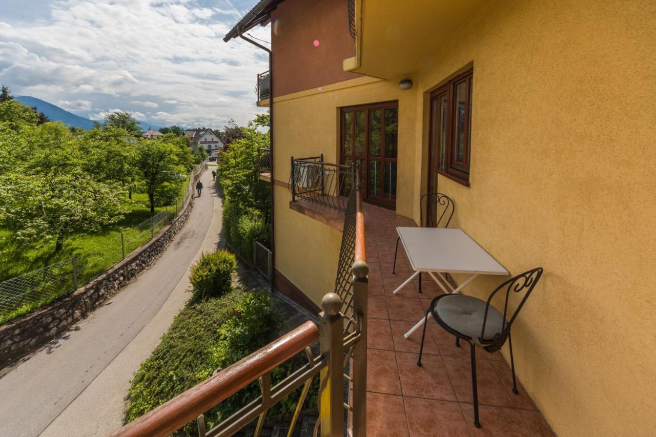 Apartment Union Μπλεντ Εξωτερικό φωτογραφία